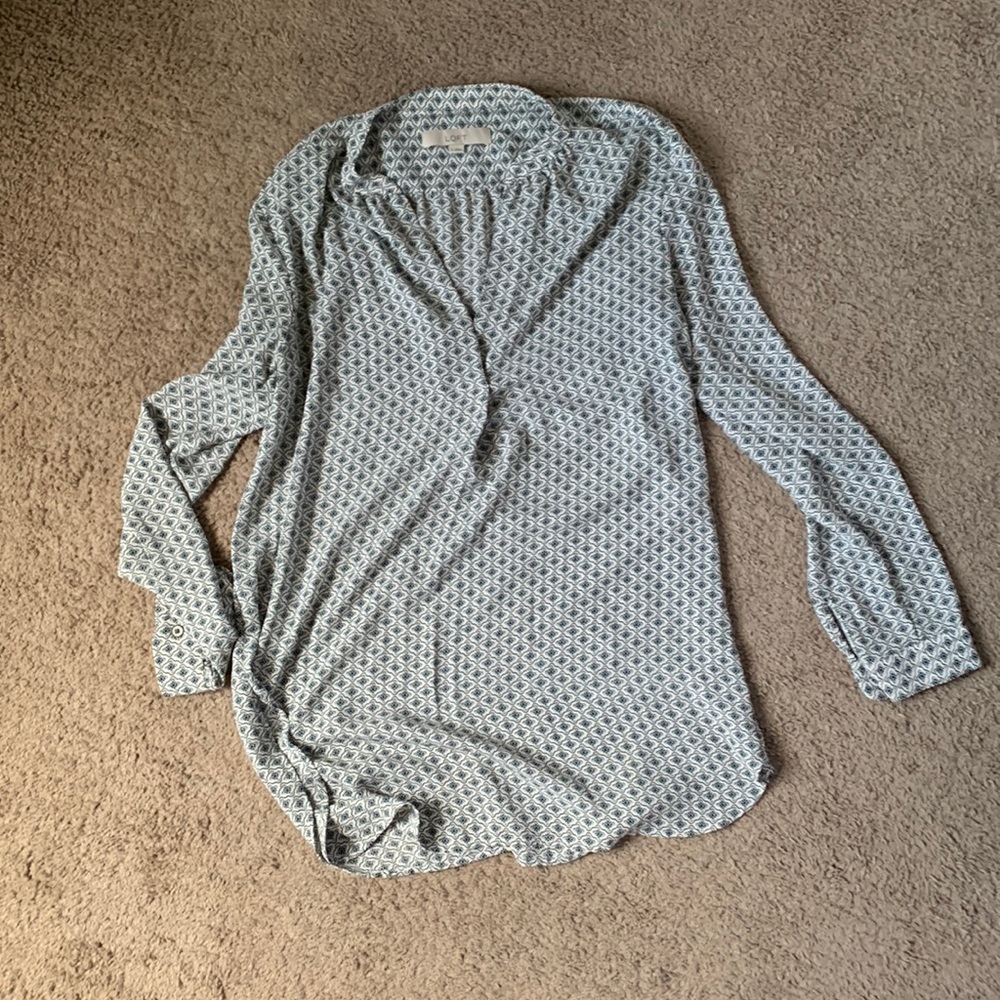 Loft tunic blouse blue geometric print